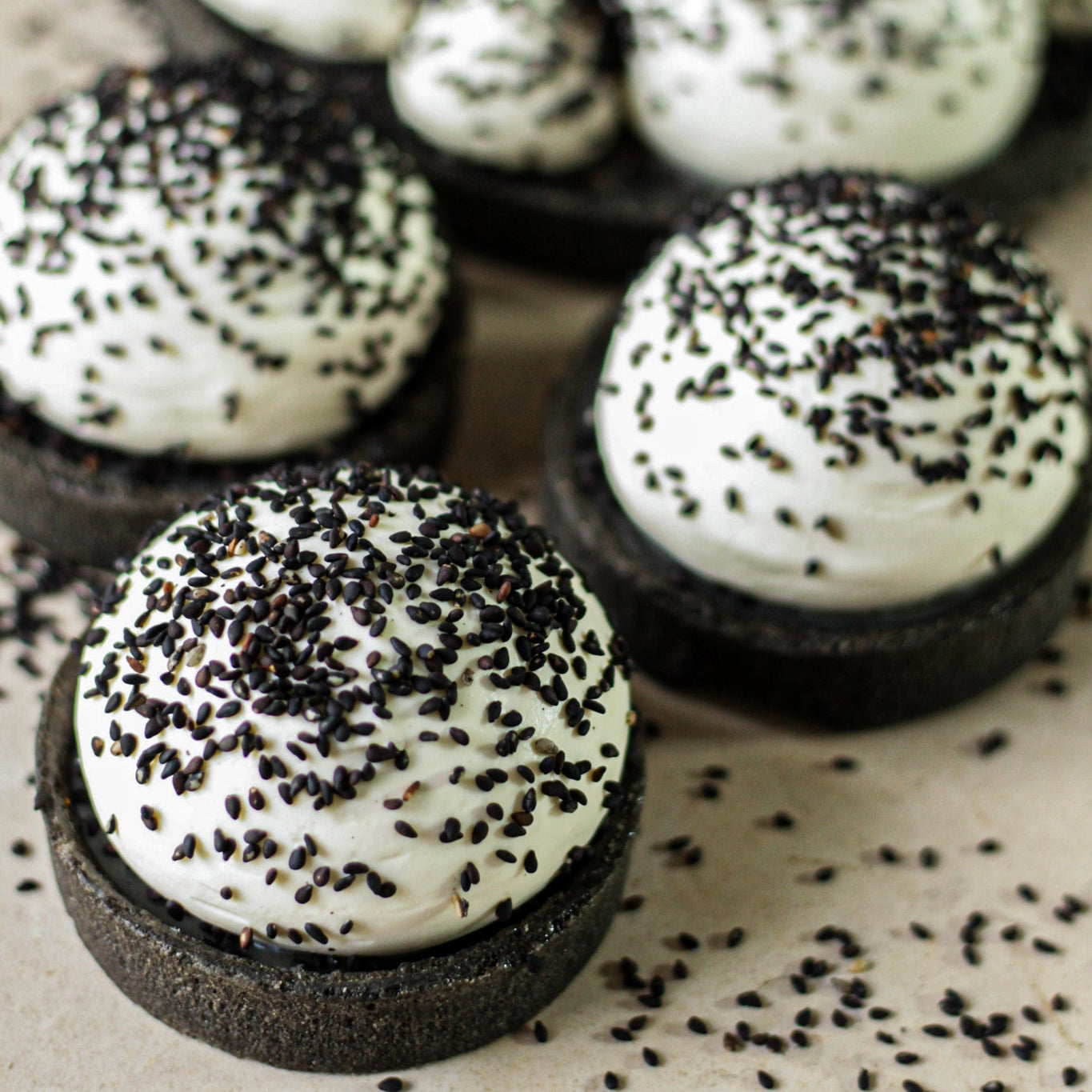 Tarte Sésame & Yuzu