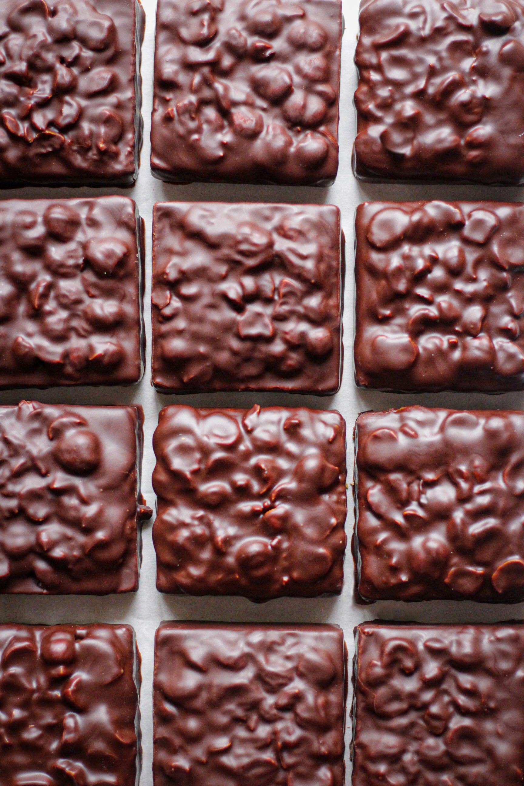 Carré goûter noisette, amande et vanille, cacahuète, pistache