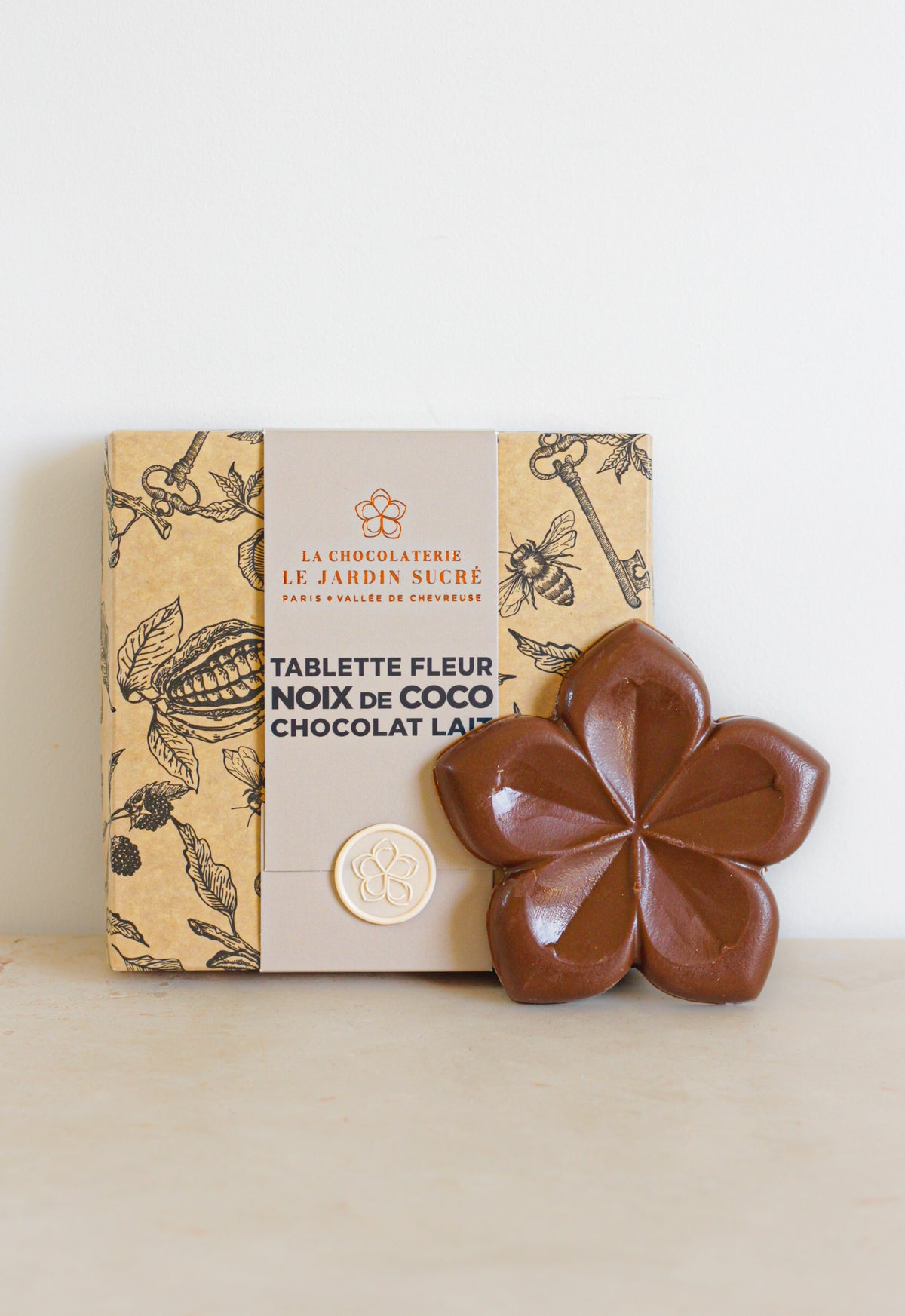 Tablette fleur chocolat au lait et praliné noix de coco